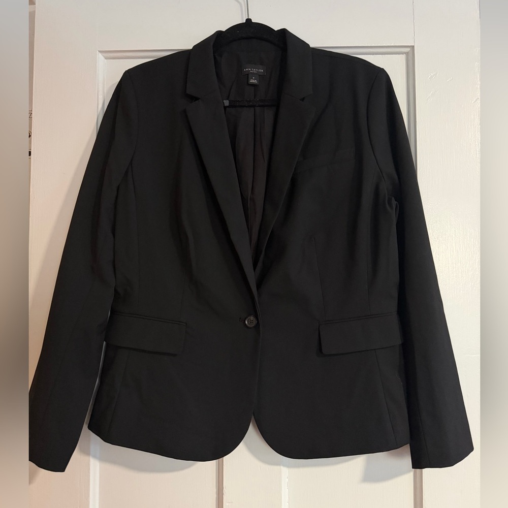 Ann Taylor Classic Black Blazer Size 12